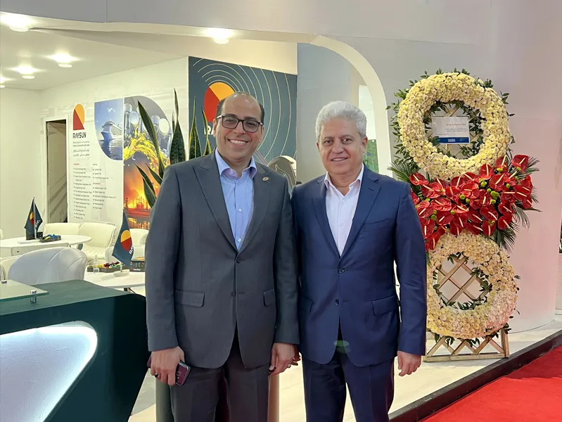 دیدار معاونت محترم تولید و بهره برداری و مدیر پالایشگاه تهران شرکت ایرانول با مدیریت محترم عامل شرکت نفت ری سان در نمایشگاه نفت ١۴٠٣